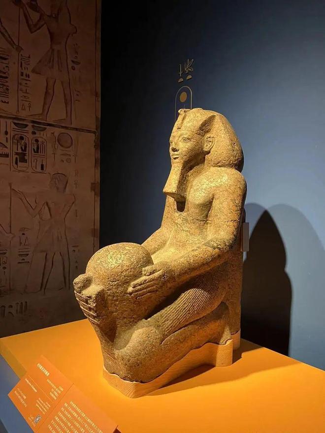 3000年法老金镯仅售3万，历史文物的现代价值与保护思考